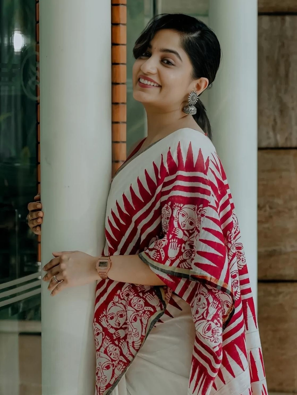 Trending Off-White & Red Linen Saree with Traditional Folk Art Print