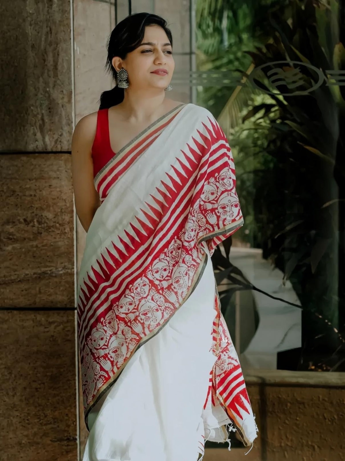 Trending Off-White & Red Linen Saree with Traditional Folk Art Print