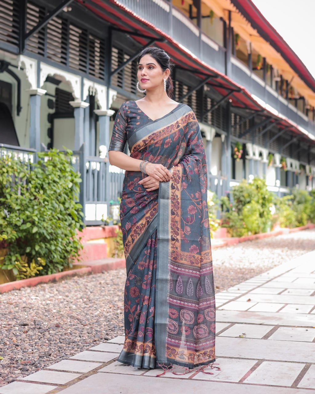 Elegant Charcoal Grey Floral Print Linen Cotton Saree