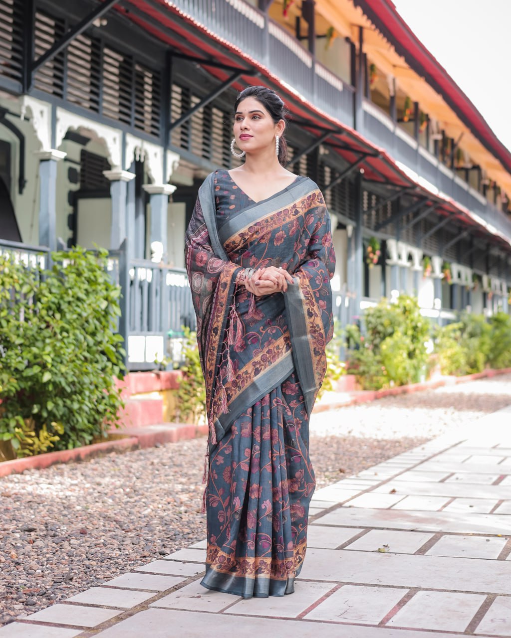 Elegant Charcoal Grey Floral Print Linen Cotton Saree