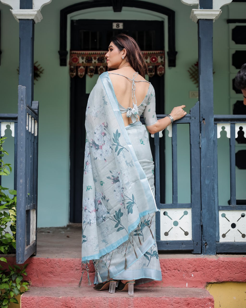 : Elegant Light Slate Blue Floral Print Linen Cotton Saree