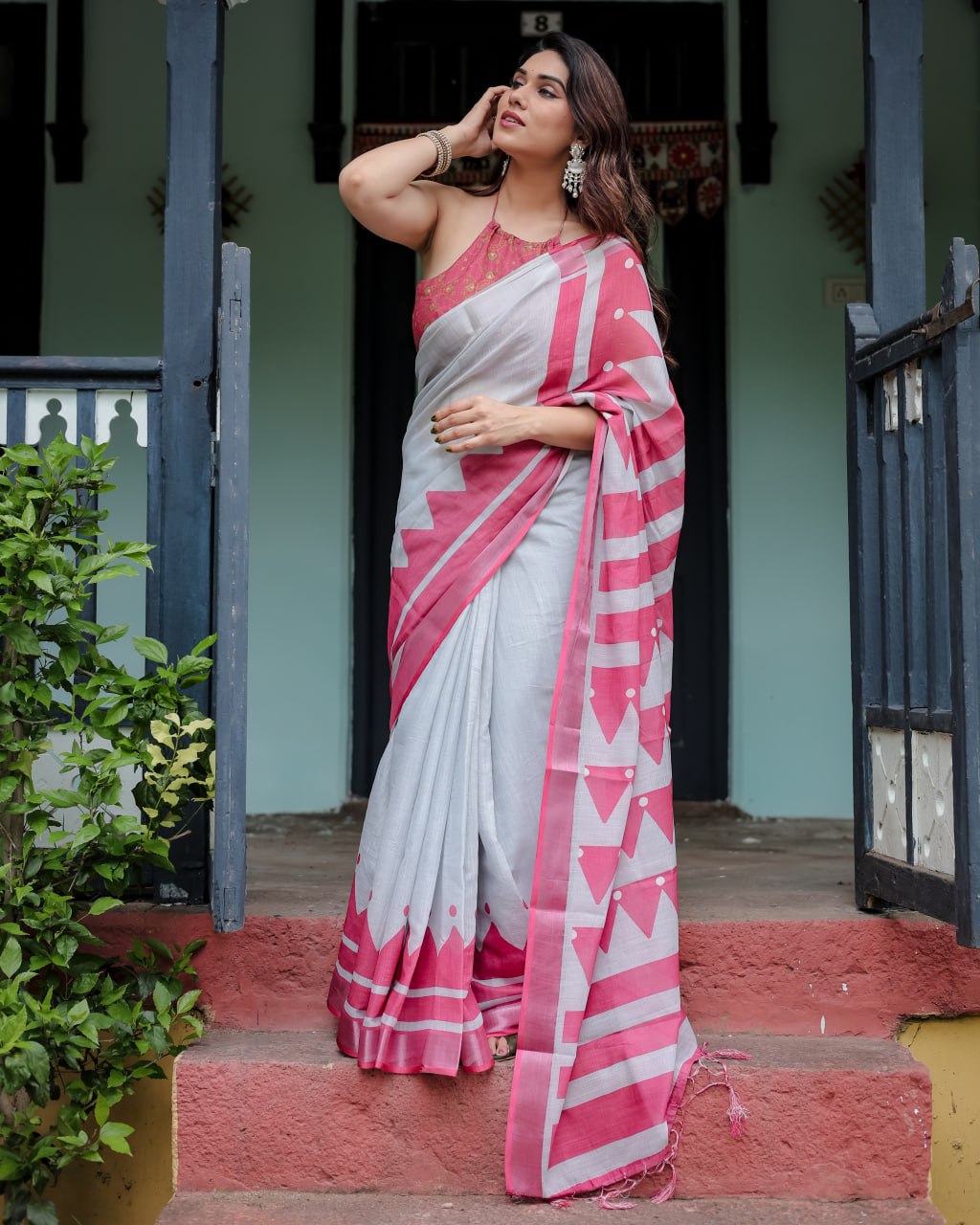 Contemporary White & Hot Pink Geometric Print Linen Cotton Saree