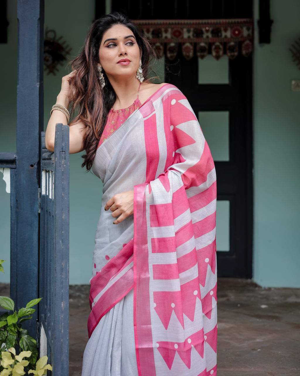 Contemporary White & Hot Pink Geometric Print Linen Cotton Saree