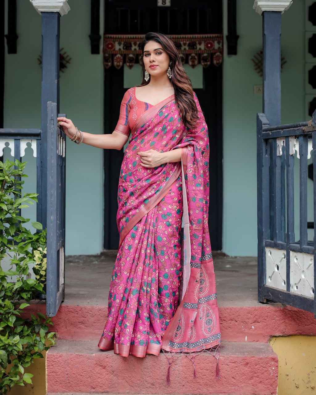 Pink Floral Charm Linen Cotton Saree