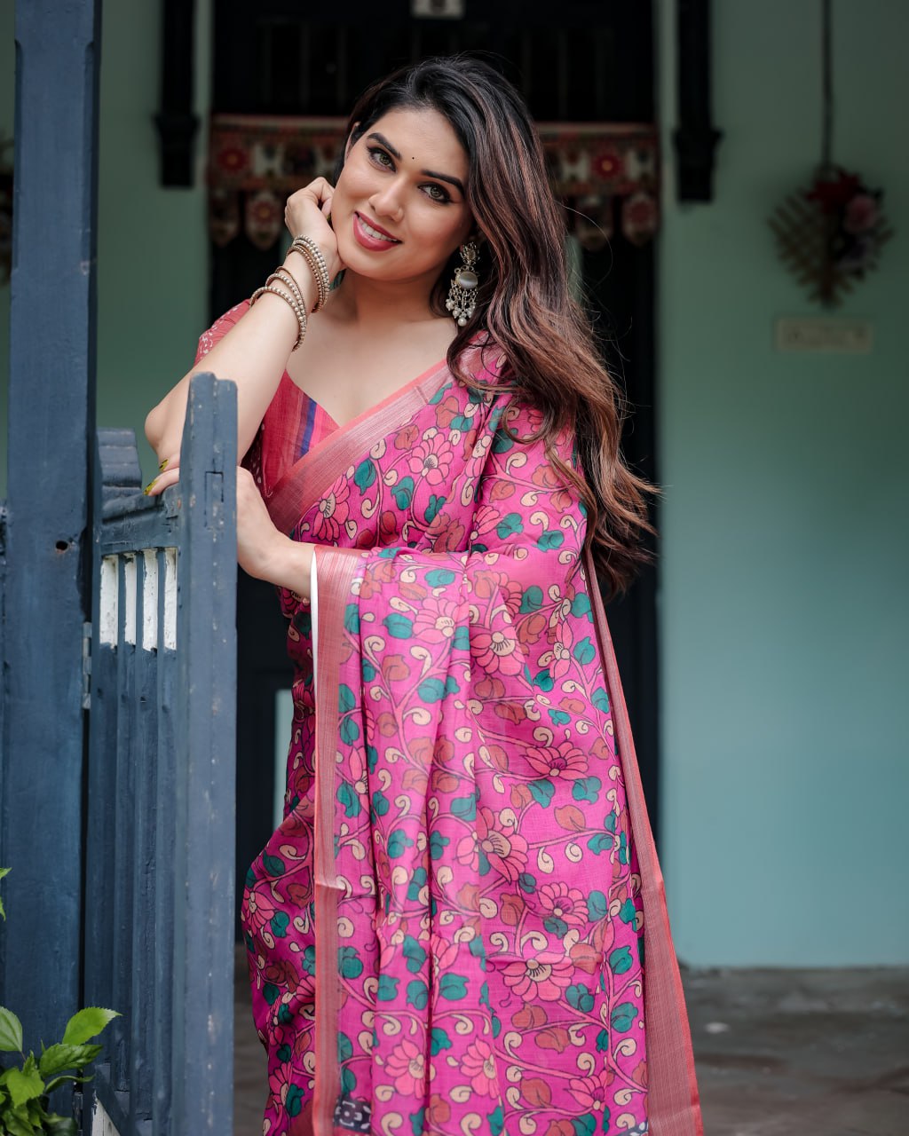 Pink Floral Charm Linen Cotton Saree