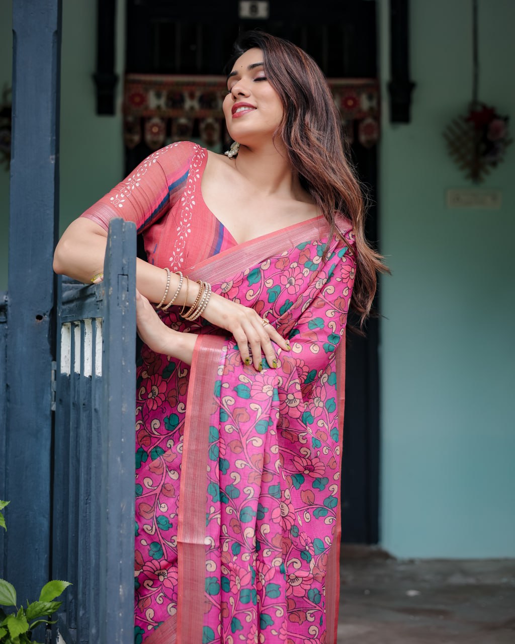 Pink Floral Charm Linen Cotton Saree