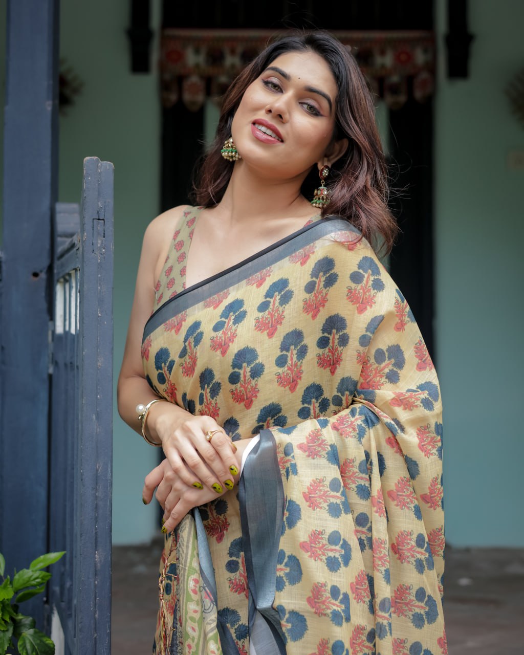 Olive Bloom Linen Cotton Saree