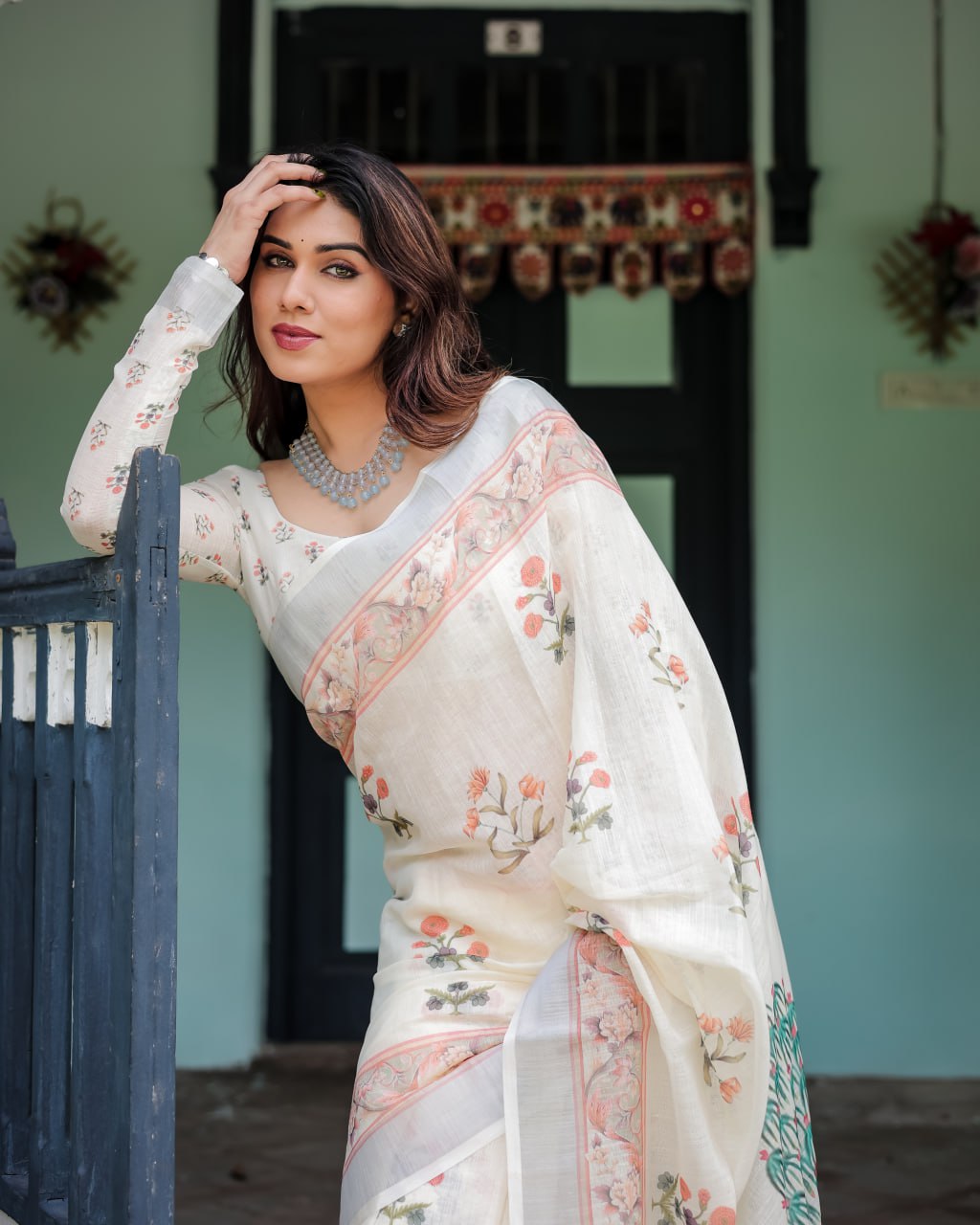 Elegant Floral Linen Cotton Saree