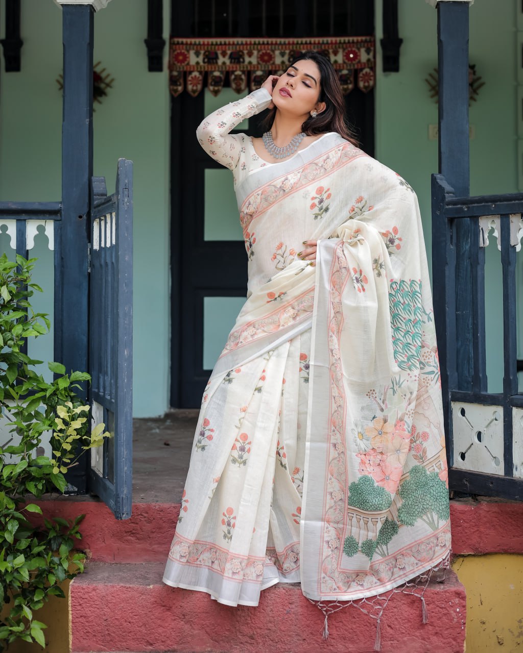 Elegant Floral Linen Cotton Saree