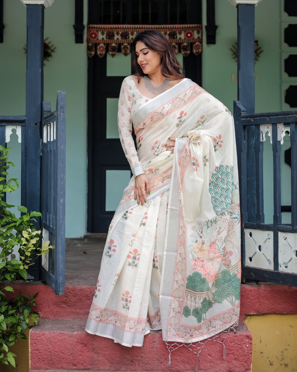 Elegant Floral Linen Cotton Saree