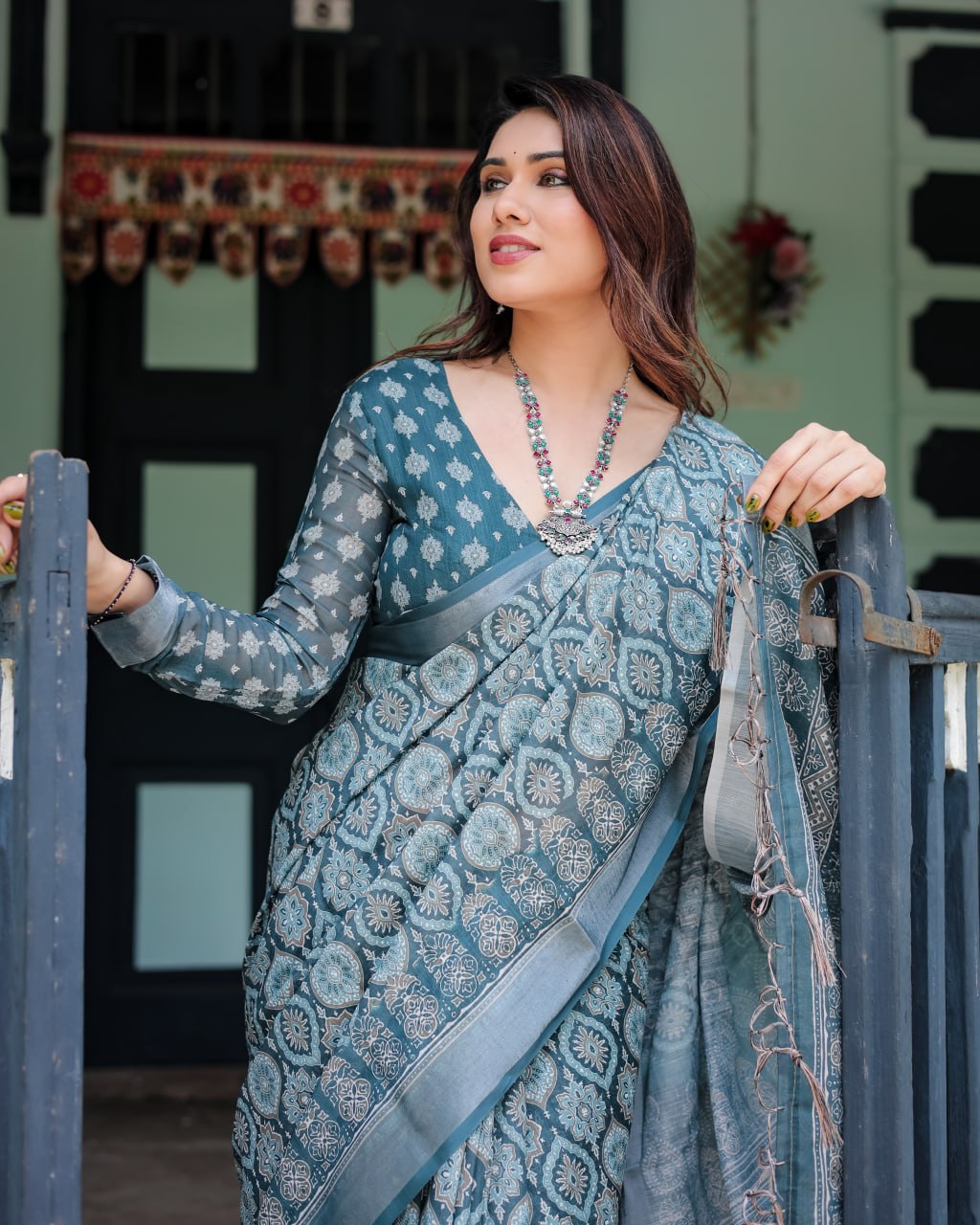 Deep Teal Woven Linen Cotton Saree