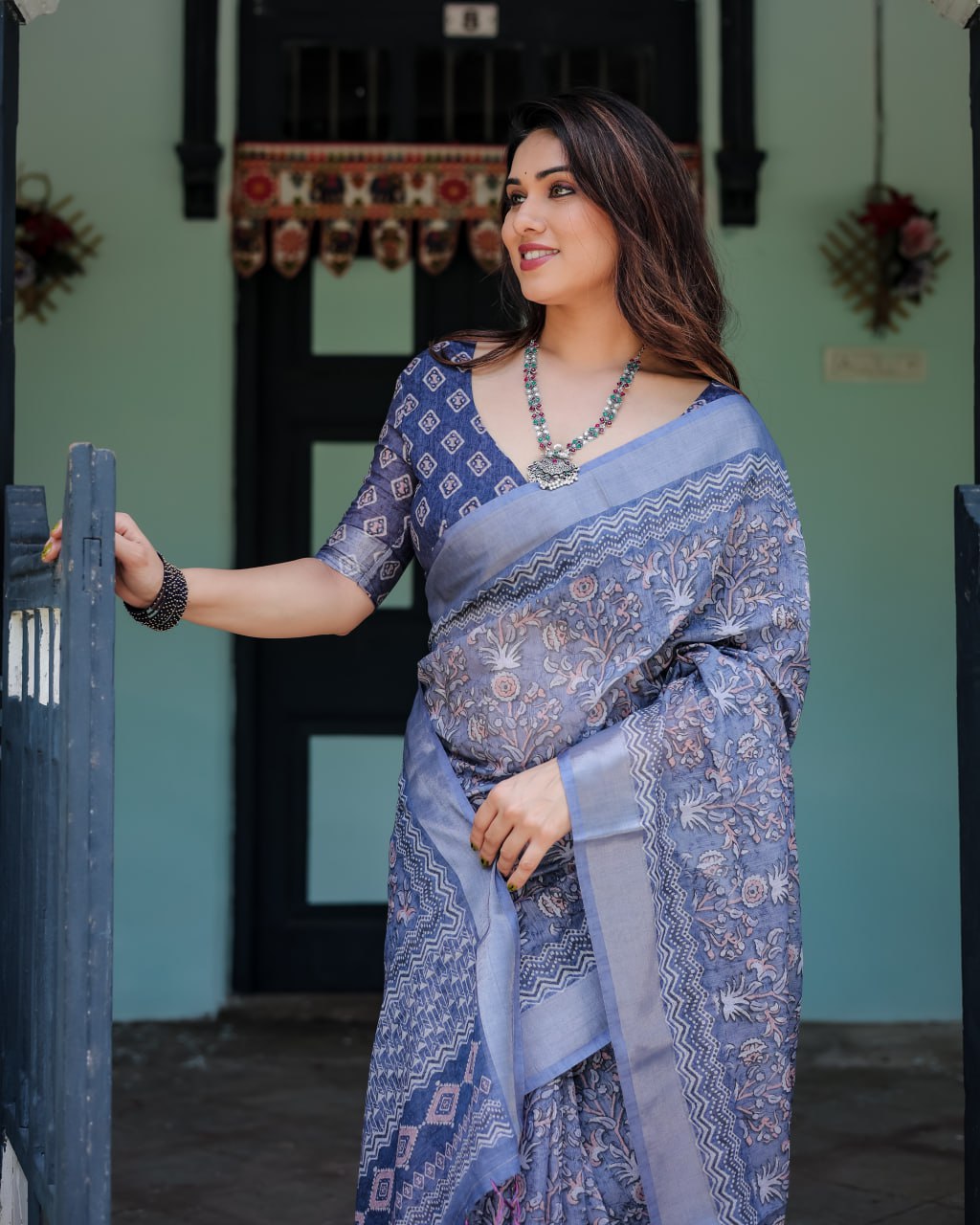 Elegant Grey-Blue Floral Linen Cotton Saree