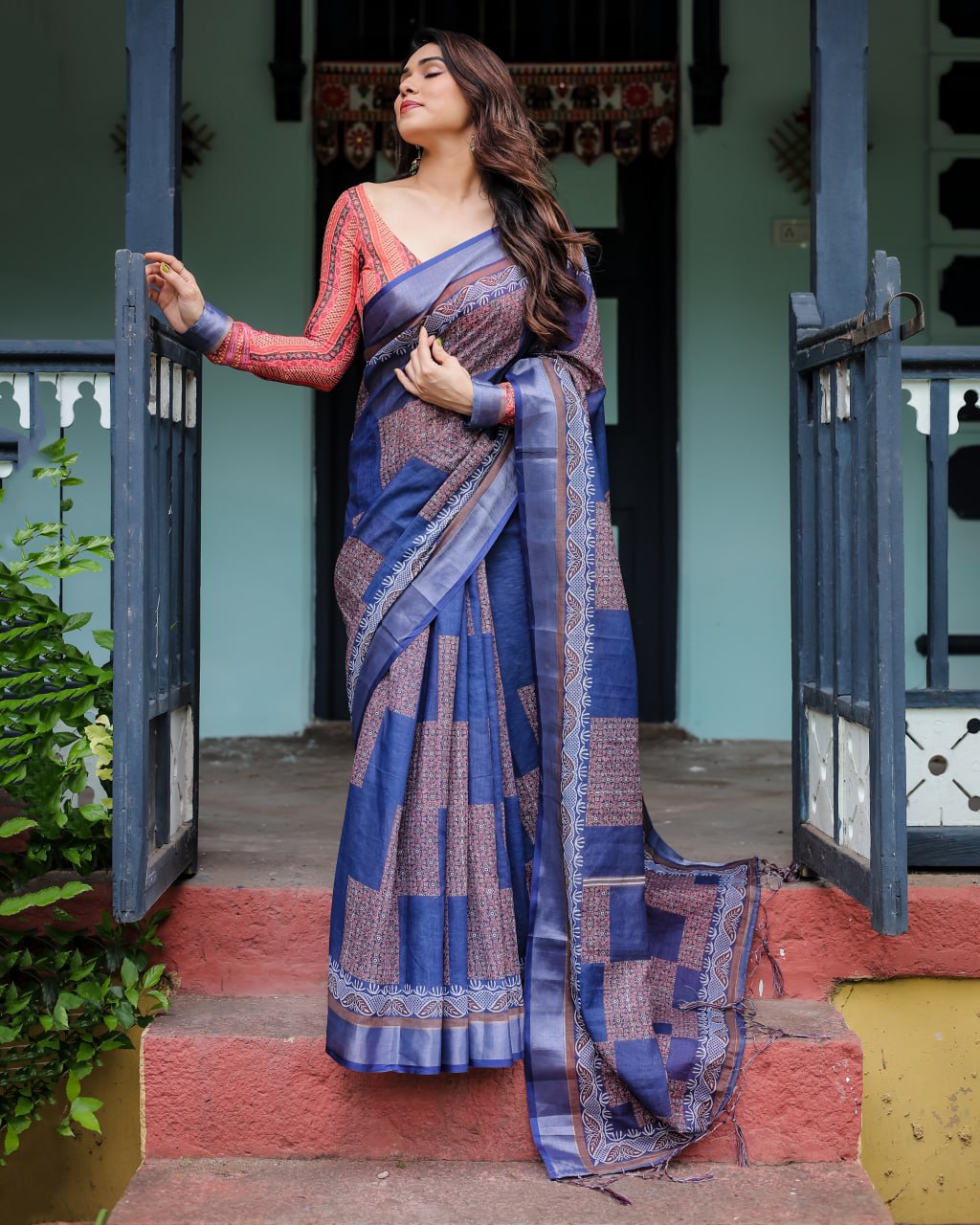 Deep Sapphire Blue Geometric Woven Linen Cotton Saree