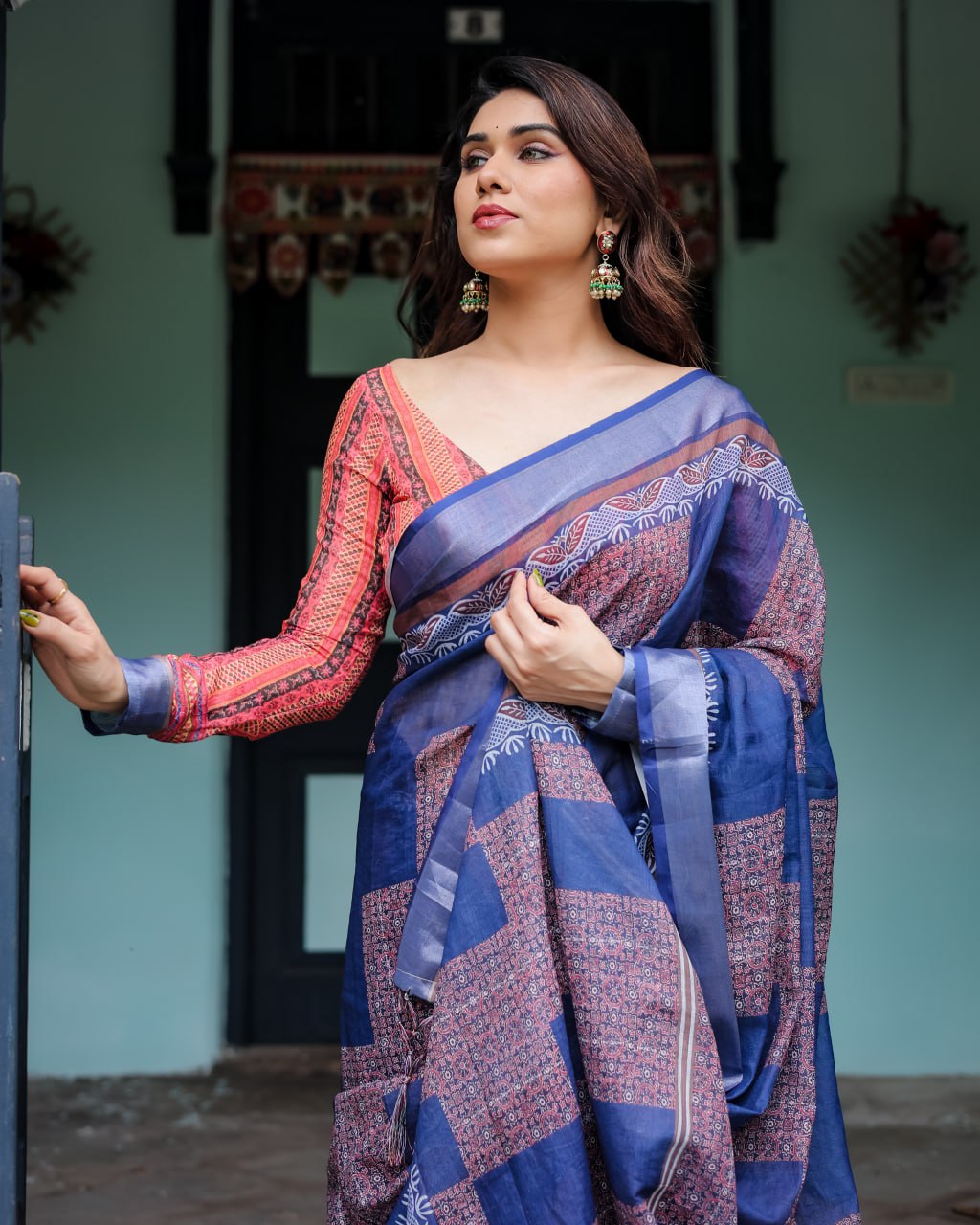 Deep Sapphire Blue Geometric Woven Linen Cotton Saree