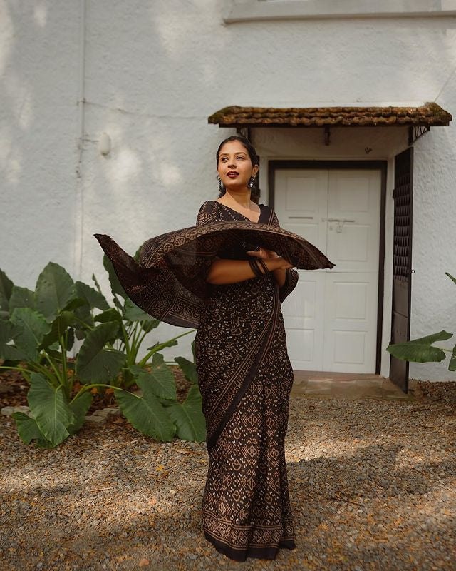 Classic Brown  BLACK Ajrakh Print Linen Cotton Saree