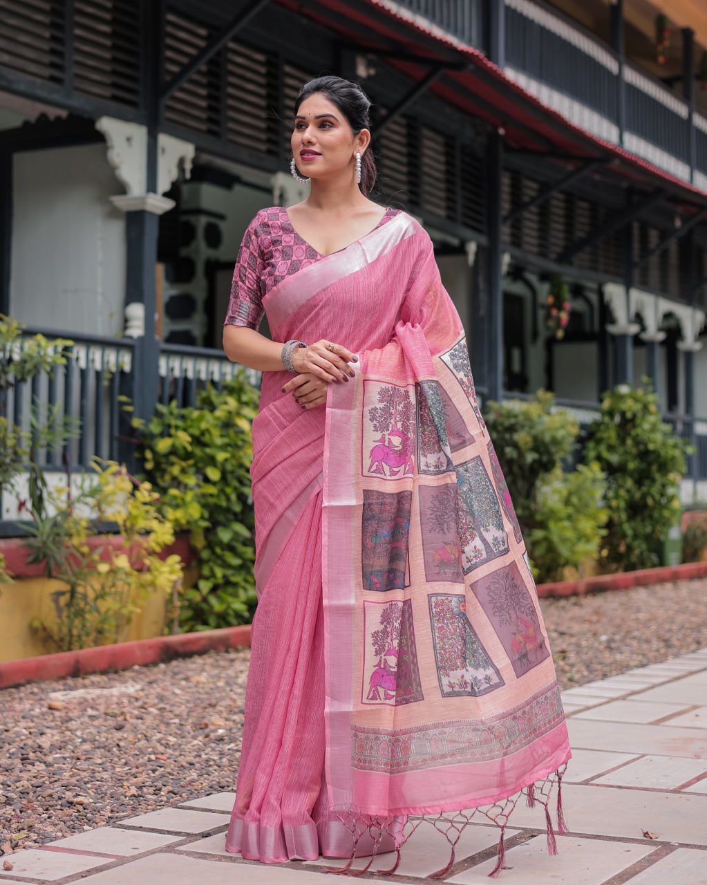 Blush Pink Heritage Patchwork Digital Print Designer Border Linen Cotton Saree