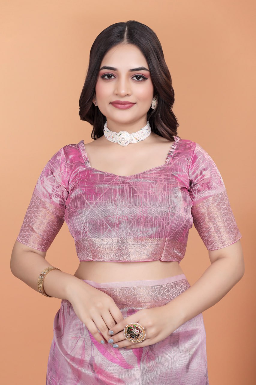Soft Pink Silk Saree with Elegant Leaf Pattern